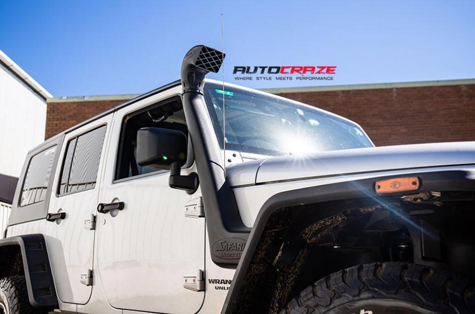 JEEP WRANGLER BEAST BLACK MACHINED WITH DARK TINT